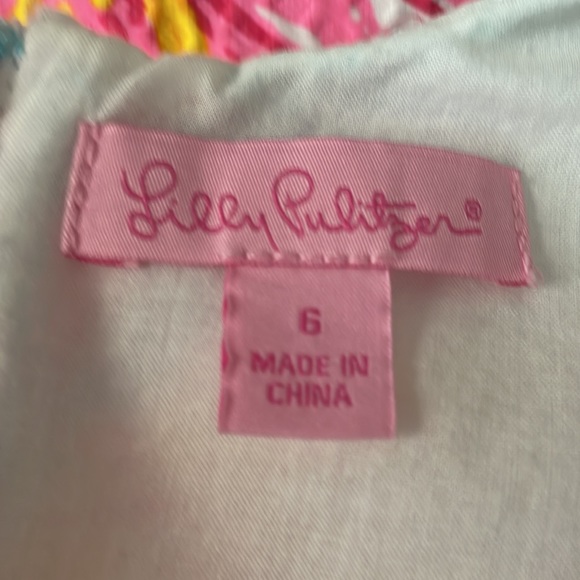 Lilly Pulitzer - Picture 4 of 5
